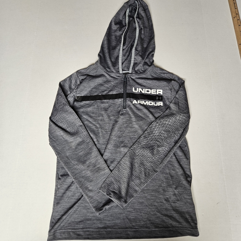 Under Armour Gray Hoodie Youth Medium Pullover‎